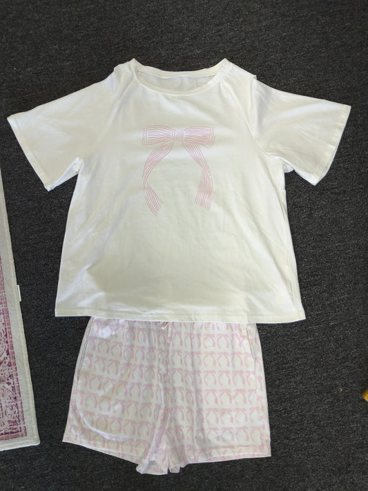 Croquet Bow Lounge Set